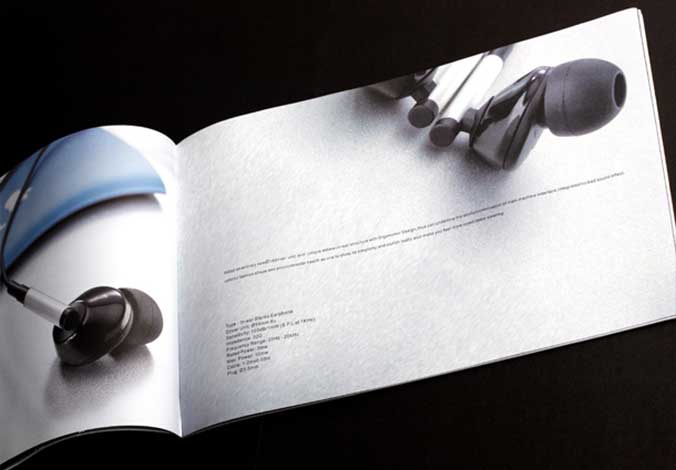 Vtsonic耳機畫冊設計，宣傳冊設計
